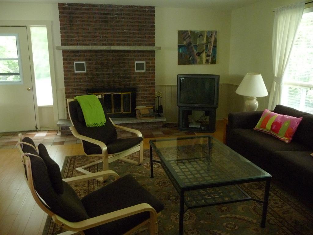 Birch Cliff Lodge On Baptiste Lake Highland Grove Kamer foto