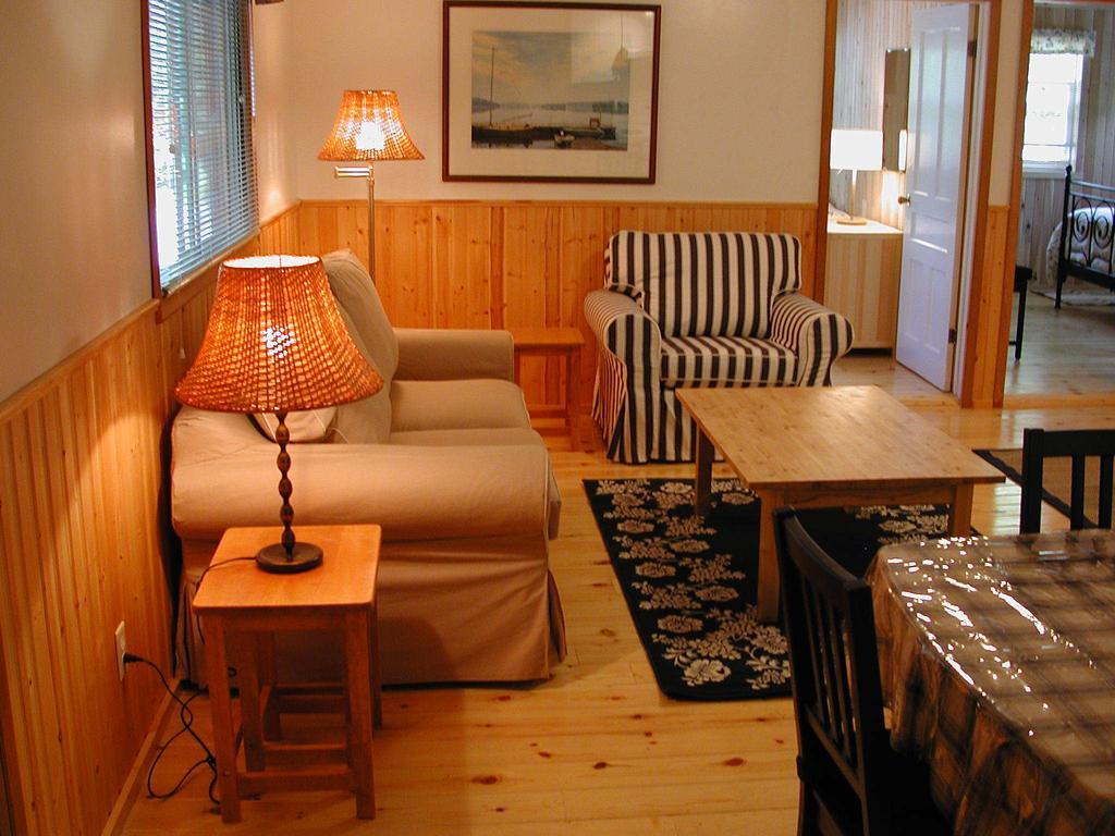 Birch Cliff Lodge On Baptiste Lake Highland Grove Kamer foto